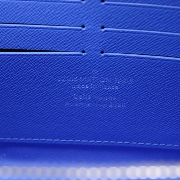 LOUIS VUITTON Soft Trunk Shoulder Bag - Picture 7 of 16